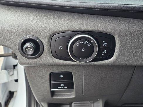 Used 2023 Ford Transit 350 XLT image 23