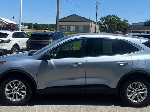 Used 2022 Ford Escape SE w/ Convenience Package AWD/4WD image 4