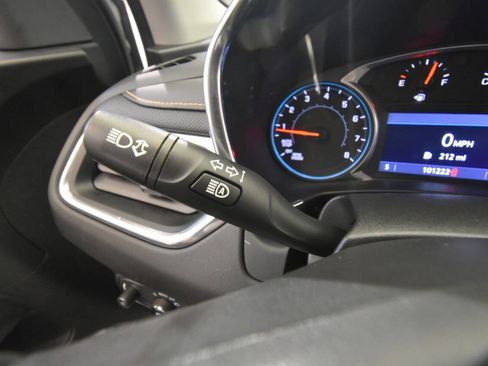 Used 2022 Chevrolet Equinox Premier AWD/4WD image 36