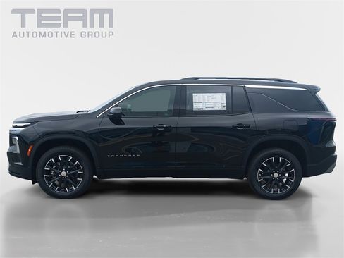 New 2026 Chevrolet Traverse LT w/ Sun and Wheel Package image 4