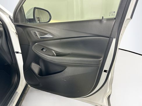 Used 2023 Buick Encore GX Preferred FWD image 29