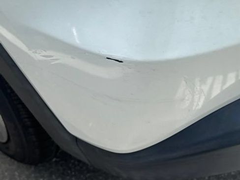 Used 2017 Honda HR-V EX image 5