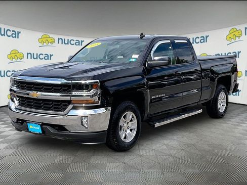 Used 2018 Chevrolet Silverado 1500 LT w/ All Star Edition AWD/4WD image 3