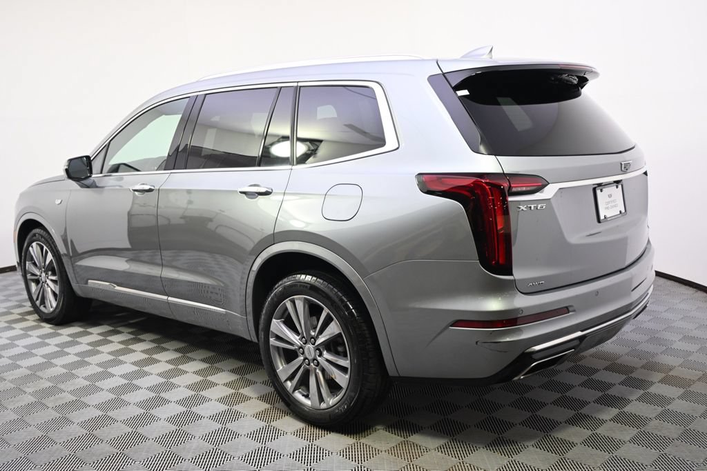 Certified 2024 Cadillac XT6 Premium Luxury AWD/4WD image 3
