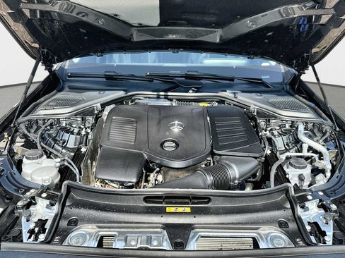 Used 2026 Mercedes-Benz E 350 4MATIC Sedan image 14
