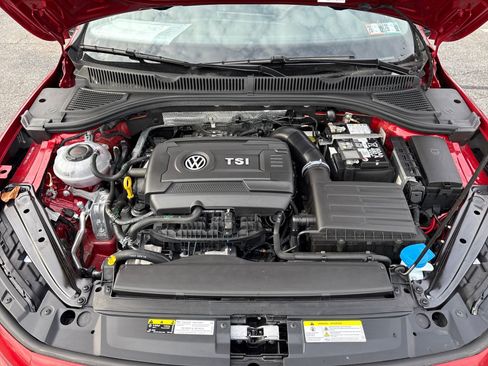 Certified 2025 Volkswagen Jetta GLI Autobahn w/ GLI Black Package image 34