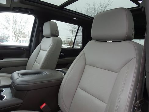 Certified 2021 Chevrolet Tahoe LT w/ LT Signature Package image 10