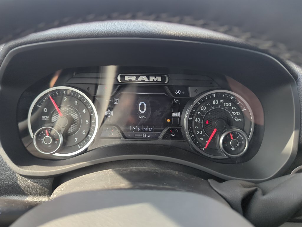 New 2026 RAM 2500 Big Horn AWD/4WD image 32