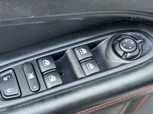 Used 2019 Jeep Compass Trailhawk AWD/4WD image 17