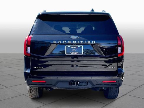Certified 2025 Ford Expedition Max Active image 5