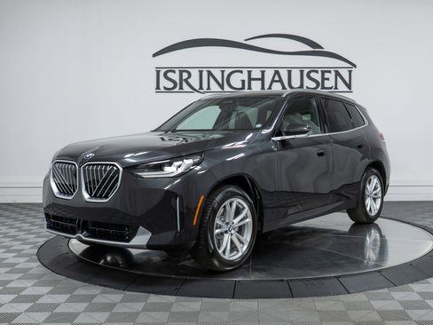 Used 2025 BMW X3 xDrive30i w/ Premium Package image 1