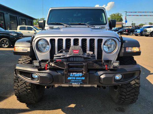 Used 2021 Jeep Gladiator Rubicon AWD/4WD image 2