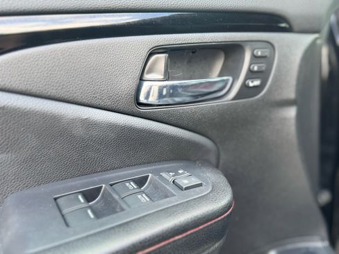 Used 2017 Honda Ridgeline Black Edition image 22