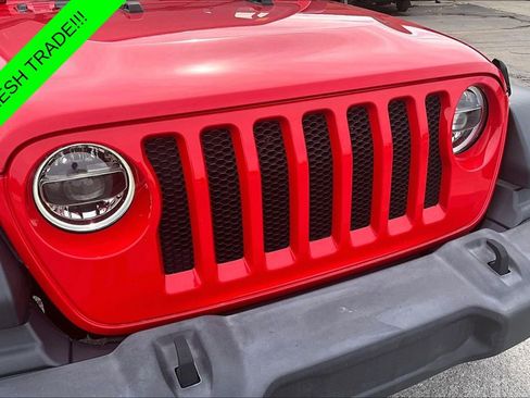 Used 2018 Jeep Wrangler Unlimited Sport S AWD/4WD image 28