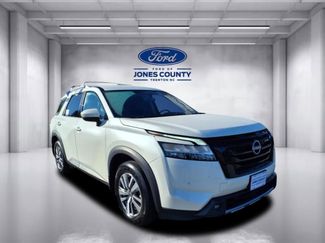 Used 2023 Nissan Pathfinder SL w/ Lighting Package (N92) video 1