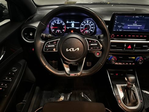 Certified 2023 Kia Forte GT-Line image 13