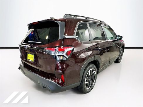 Used 2026 Subaru Forester Limited AWD/4WD image 5
