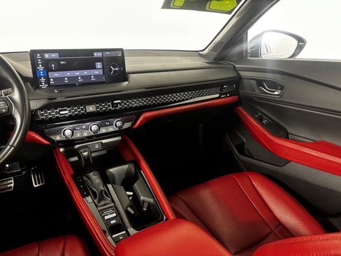Used 2024 Honda Accord Sport image 34