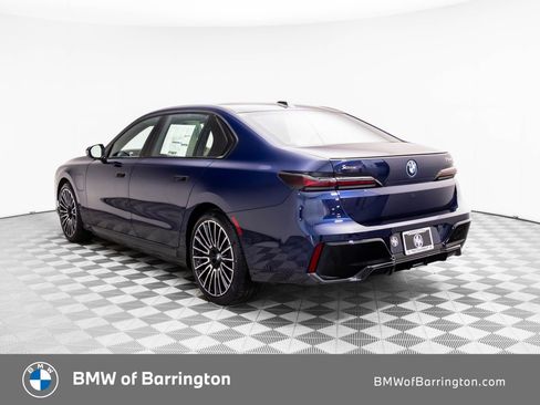 New 2026 BMW 750e xDrive AWD/4WD image 3