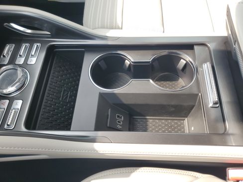 New 2026 Lincoln Nautilus Reserve AWD/4WD image 27