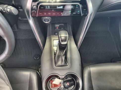 Used 2023 Toyota Venza XLE AWD/4WD image 20