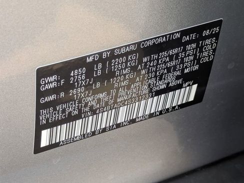 Used 2025 Subaru Outback Premium w/ Popular Package #1A image 39