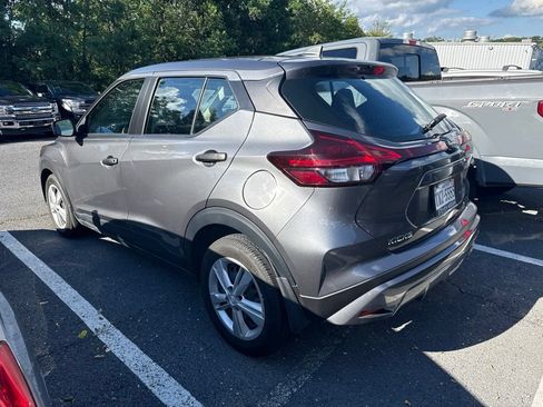 Used 2024 Nissan Kicks S w/ Interior Electronics Package FWD image 3
