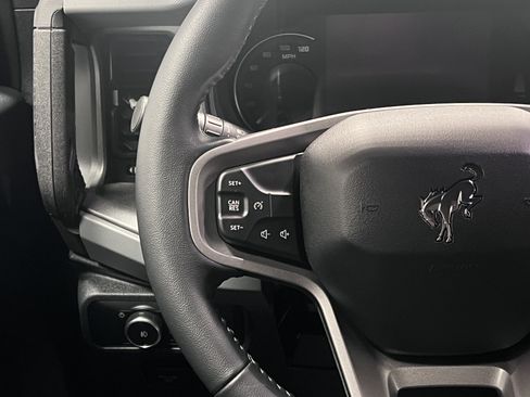 Used 2024 Ford Bronco Big Bend image 19