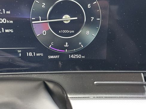 Used 2024 Kia Sportage SX image 25