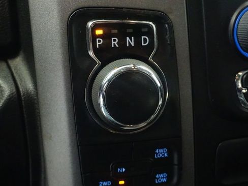 Used 2022 RAM 1500 Express w/ Wheel & Sound Group image 25