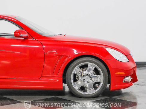 Used 2002 Lexus SC 430 Convertible image 32