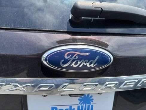 Used 2013 Ford Explorer XLT FWD image 11