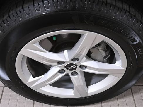 Used 2021 Audi Q5 2.0T Premium AWD/4WD image 18