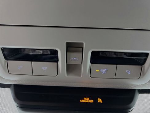 Used 2023 MAZDA CX-30 AWD 2.5 S w/ Premium Package image 21