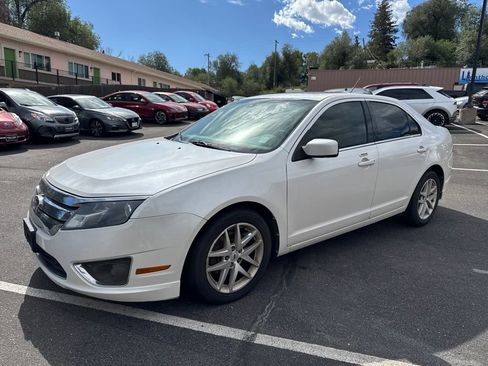 Used 2012 Ford Fusion SEL image 2