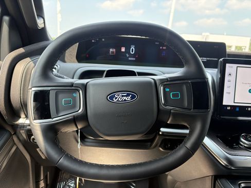 New 2027 Ford Expedition Max Platinum w/ Stealth Appearance Package AWD/4WD image 10