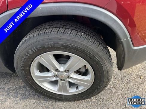 Used 2022 Chevrolet Trax LT w/ Driver Confidence Package image 9