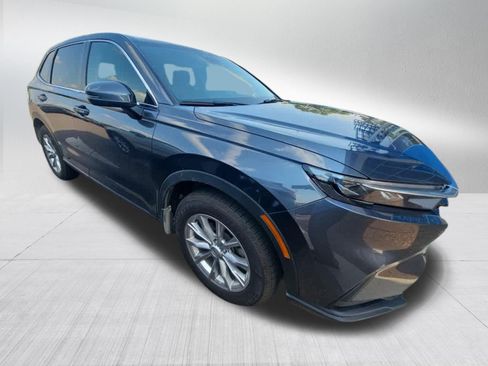 Used 2023 Honda CR-V EX image 3