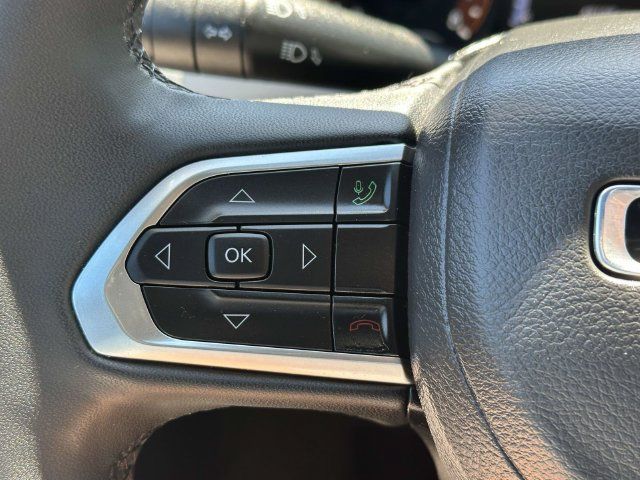 Certified 2024 Jeep Compass Limited AWD/4WD image 12