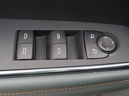 Certified 2025 GMC Acadia AT4 w/ Super Cruise Package image 40