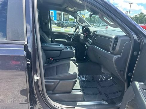 Used 2023 Chevrolet Silverado 1500 LT AWD/4WD image 31