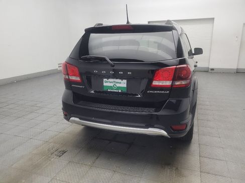 Used 2019 Dodge Journey Crossroad FWD image 7