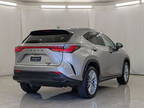 Used 2025 Lexus NX 350 AWD w/ Accessory Package (2T) image 9