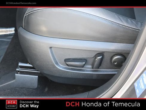 Used 2021 INFINITI QX50 Sensory image 17