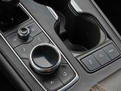 Used 2019 Cadillac XT4 Sport image 24