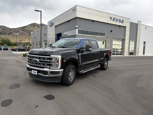 Used 2023 Ford F350 Lariat w/ FX4 Off-Road Package AWD/4WD image 1