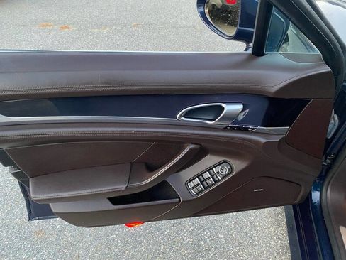 Used 2010 Porsche Panamera 4S image 18