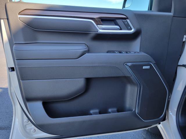 New 2026 Chevrolet Silverado 1500 RST w/ Convenience Package II AWD/4WD image 11