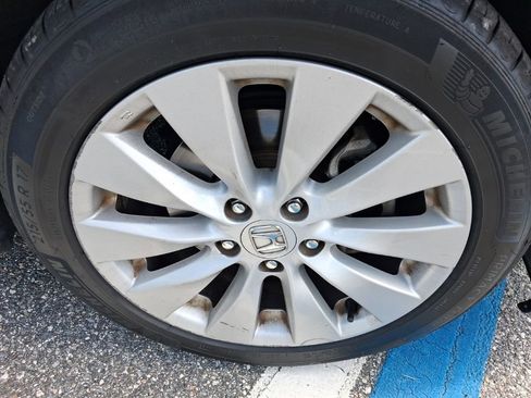 Used 2015 Honda Accord EX-L image 13