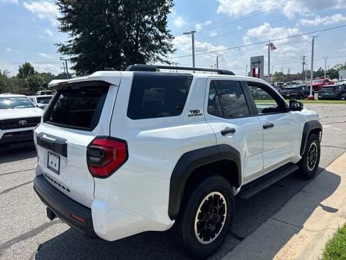 Used 2026 Toyota 4Runner TRD Off-Road Premium AWD/4WD image 6